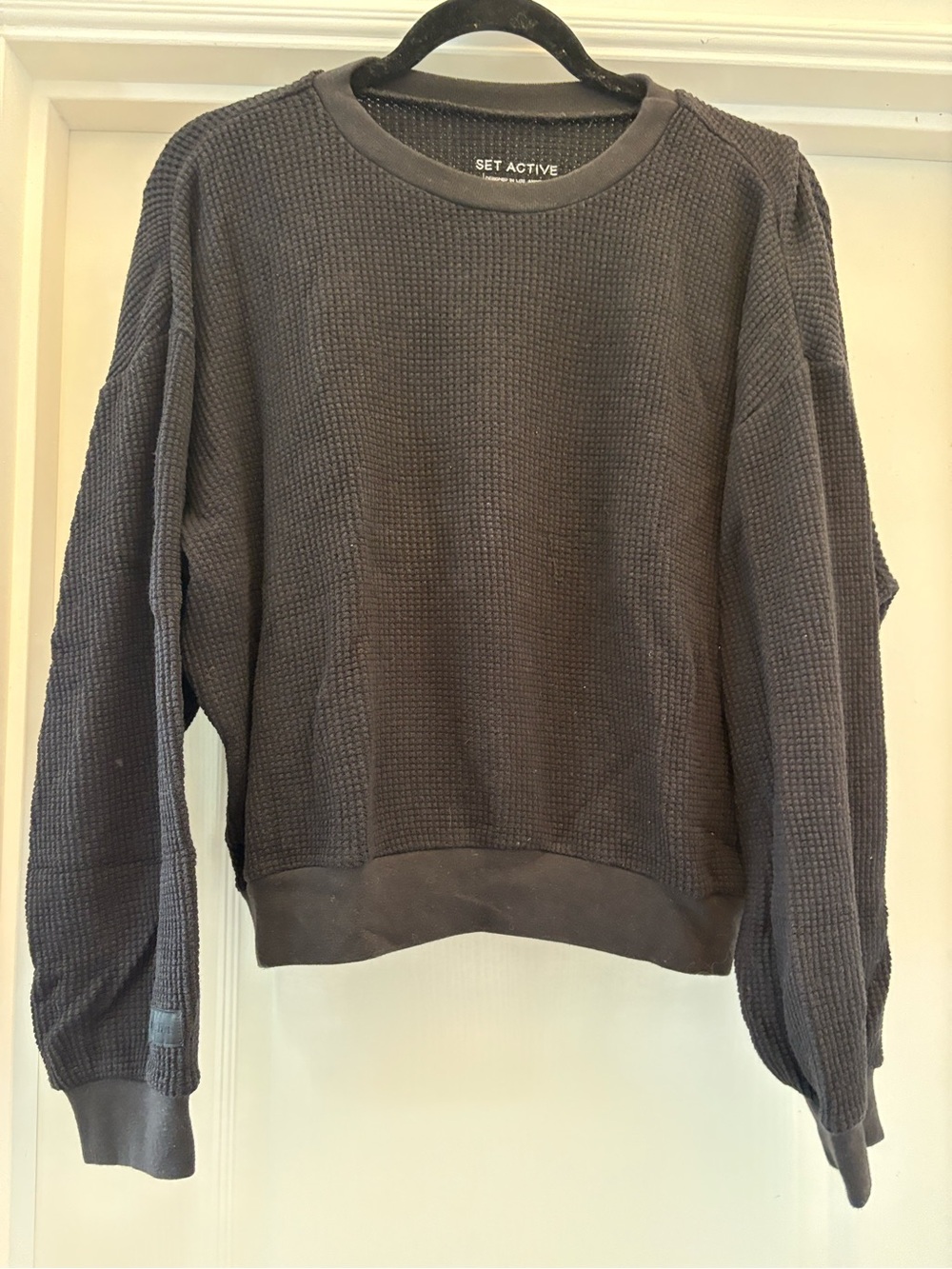 SET ACTIVE Waffle Knit Crewneck Sweater in black